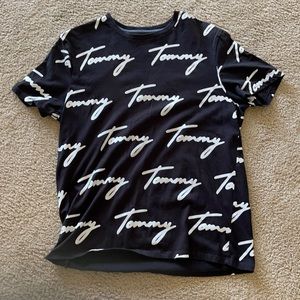 Tommy Hilfiger T Shirt